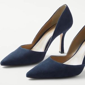 Azra Suede Pumps